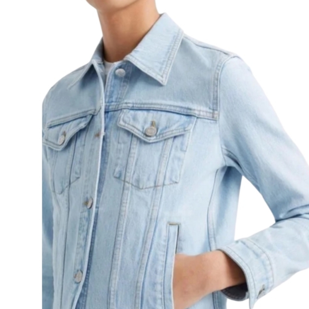 Club Monaco Women,s Light Blue Denim Jacket - Picture 2 of 9